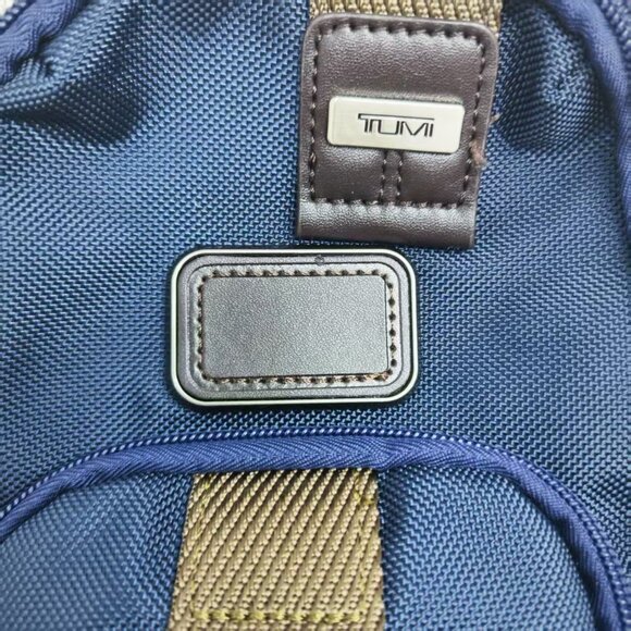 SEALED TUMI Alpha Bravo Tactical Sling • URBAN BLUE • Ballistic Nylon - Picture 2 of 5